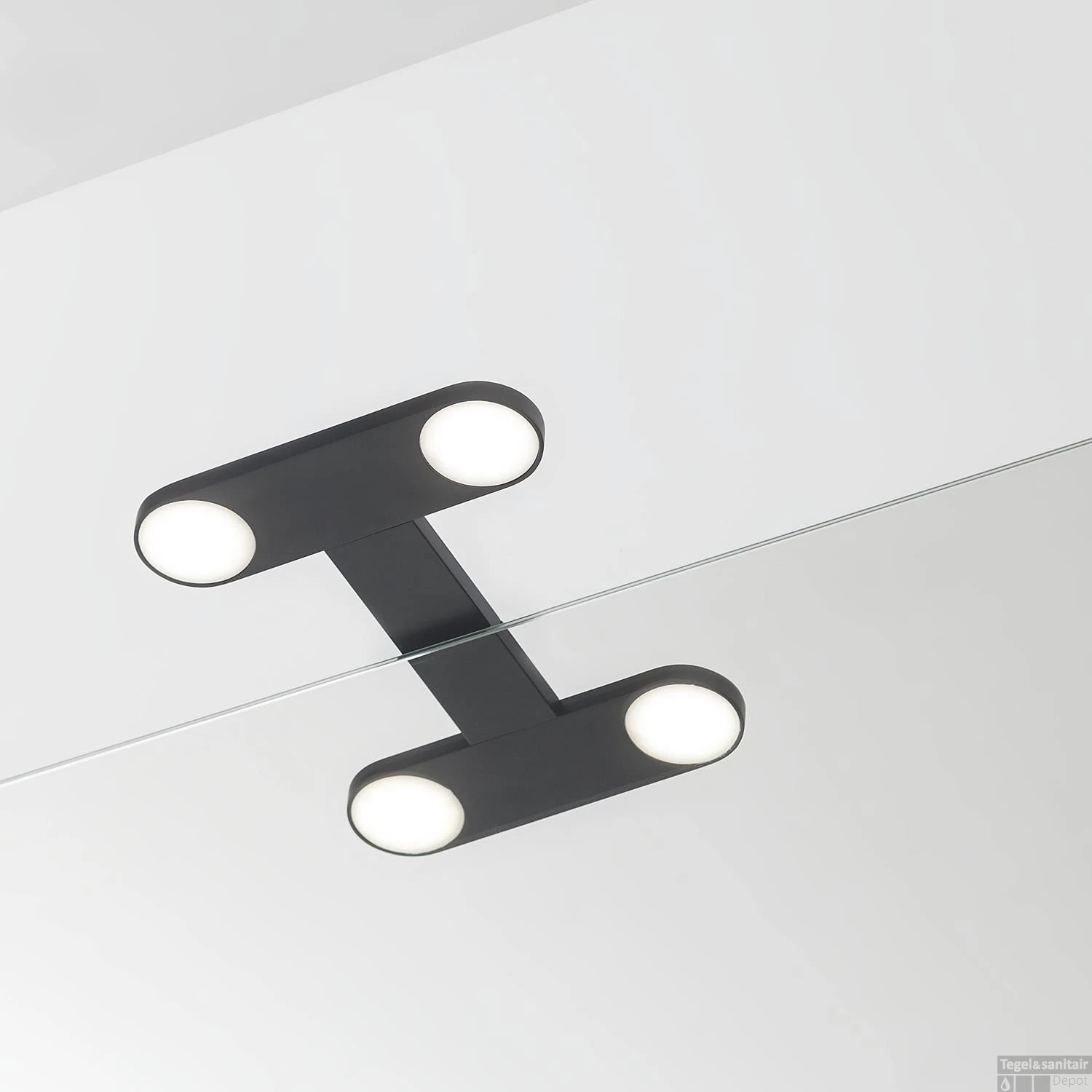 Spiegel Verlichting Tiger Yaro LED 4000K 17 Cm Mat Zwart 2 Spiegel Verlichting Tiger Yaro LED 4000K 17 Cm Mat Zwart - Afbeelding 2