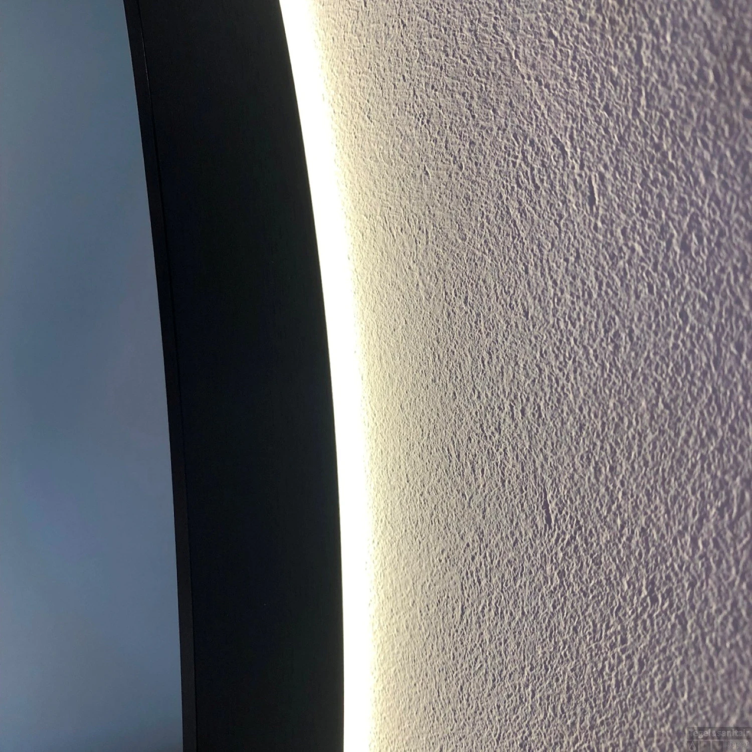 Badkamerspiegel Best Design Venetië Nero LED Verlichting 120x120 Cm Rond Mat Zwart - Afbeelding 2