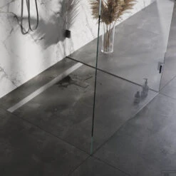 Douchegoot Brauer Zero RVS Inclusief Vloerflens 110x7 Cm Tegelinlegrooster Omkeerbaar -Winkel Voor Badkamerdouchebenodigdheden douchegoot brauer rvs inclusief vloerflens 110x7 cm zero tegelinlegrooster omkeerbaar sfeer1