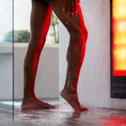 Sunshower Deluxe Black UV En Infrarood Inbouwapparaat 32x187x16 Cm Aluminium Zwart -Winkel Voor Badkamerdouchebenodigdheden sunshower ir spier sport 0319