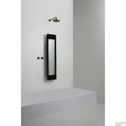 Sunshower Plus M Round Infrarood En UV-licht 140x33 Cm Inbouw - Opbouw Vlak Of Hoek Black -Winkel Voor Badkamerdouchebenodigdheden sunshower oneplus m black opbouw uit geheel 2