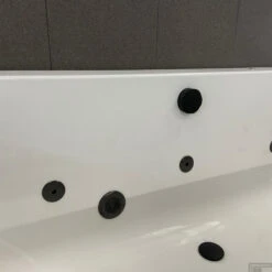 Whirlpool Boss & Wessing Urby Jetline 170x75 Cm Enkel Systeem Black Tin -Winkel Voor Badkamerdouchebenodigdheden whirlpool boss wessing urby jetline 170x75 cm enkel systeem black tin sfeer